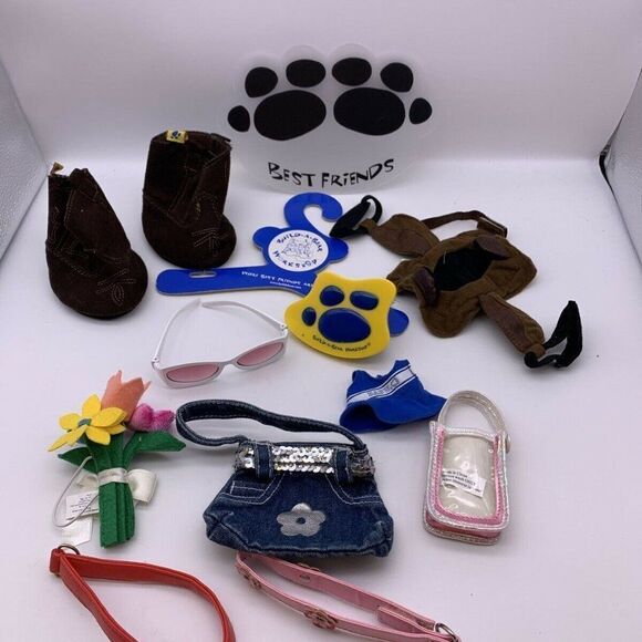 Build A Bear Accessories Lot - Picture 1 of 8
